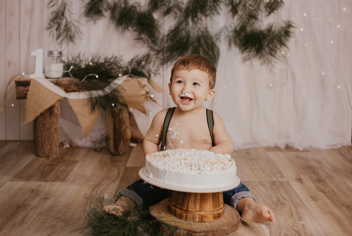 Smash cake, la sesión de fotos con la tarta del primer año de tu pequeño